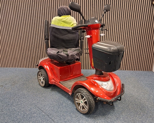 LM-600 rød